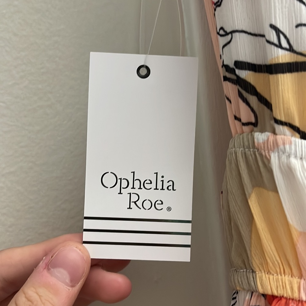 Brand new dress never worn - Picture 2 of 2